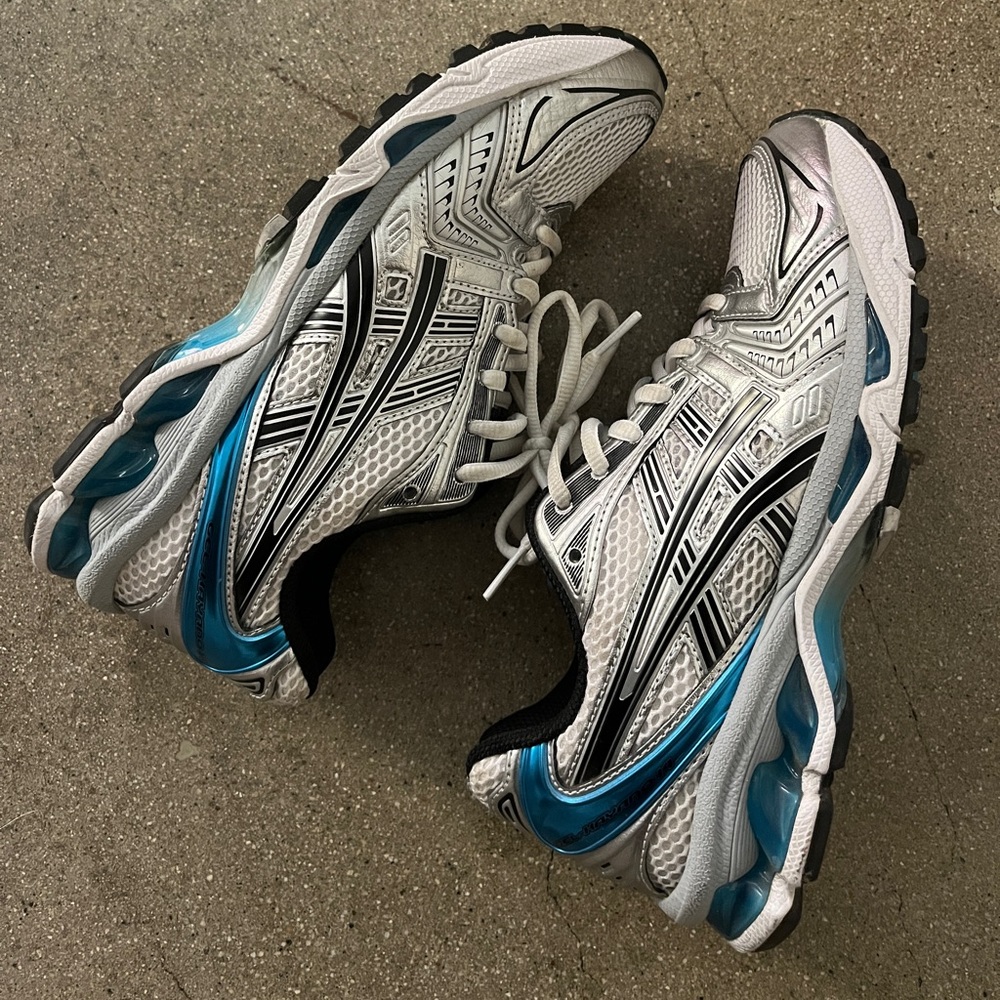 ASICS GEL-KAYANO 14